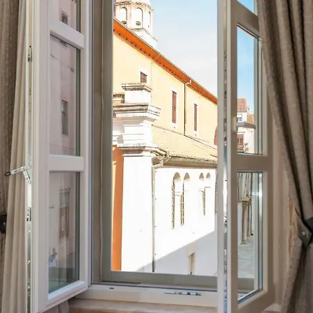 Gostinjska kuća Palace - Design