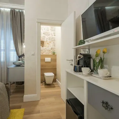 Palace - Design Guest house Zadar