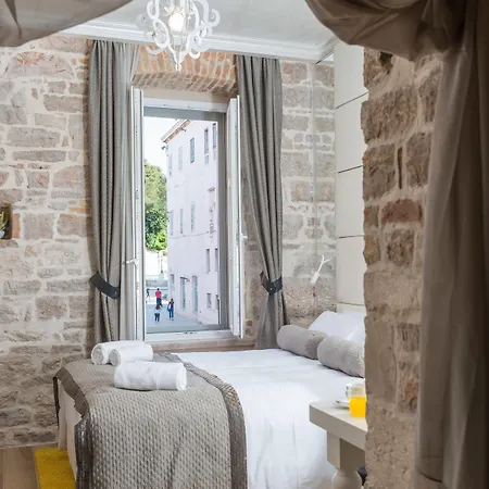 Palace - Design Penzion