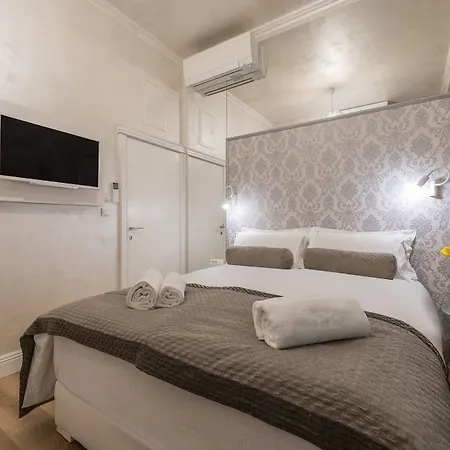 Penzion Palace - Design 4*