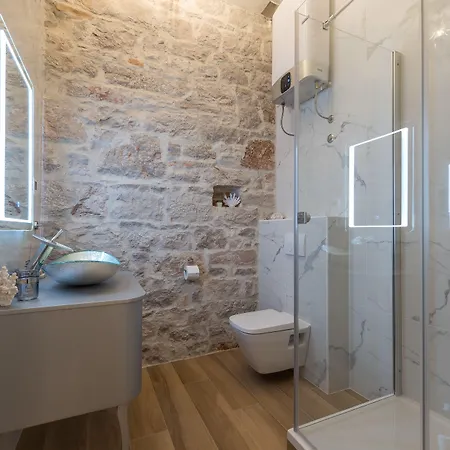 Palace - Design Penzion