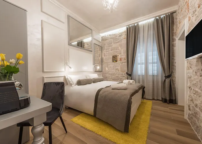 Palace - Design Guest house