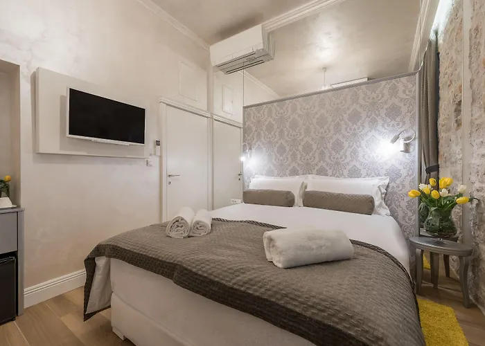 Guest house Palace - Design 4*