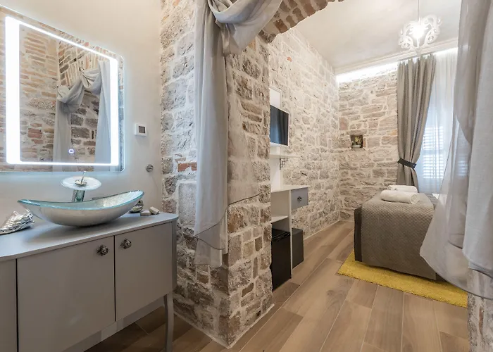 Palace - Design Guest house 4*