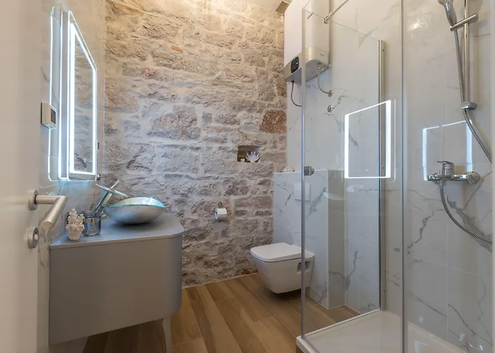 Palace - Design Guest house