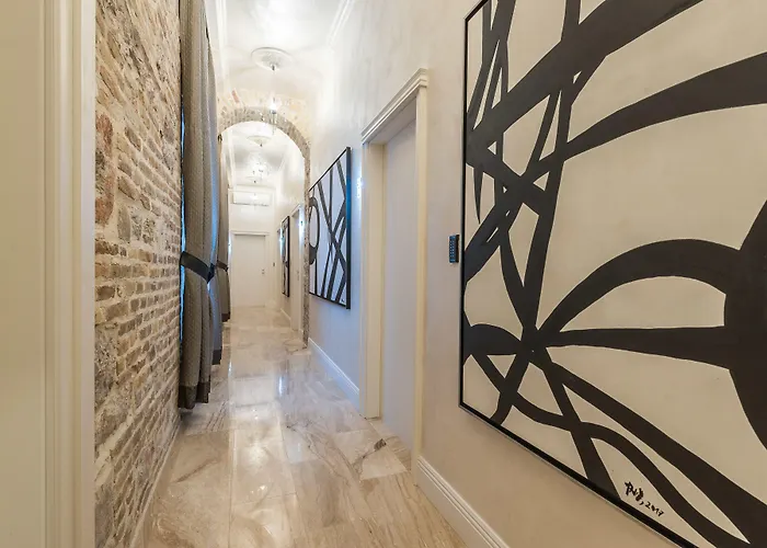 Palace - Design Guest house 4*